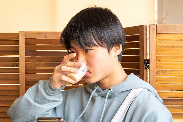 「バナナミルク」を飲むさた