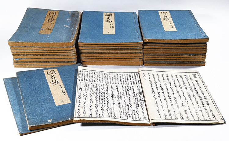 「紫式部と三井寺」展で見ることができる江戸時代に書かれた『源氏物語』の注釈書『湖月抄（こげつしょう）』
